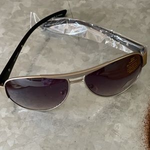 Fashion sun glasses
